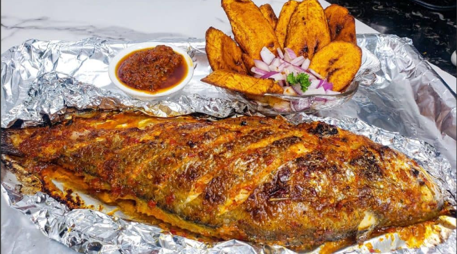 (Medium) Charcoal Grilled Catfish